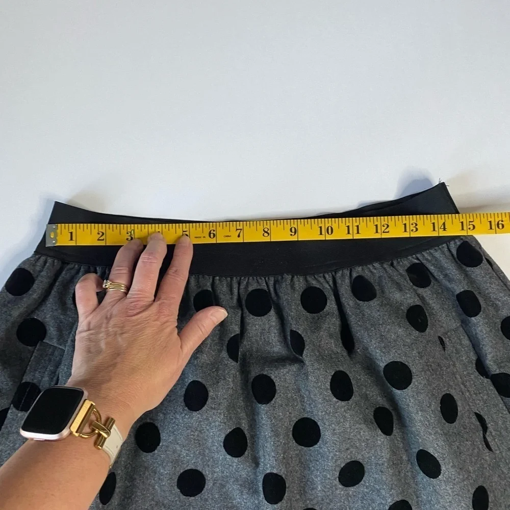 Body by Victoria‎ Secret Wool, fully lined, Polka Dot A-line, Mini Skirt. Size M